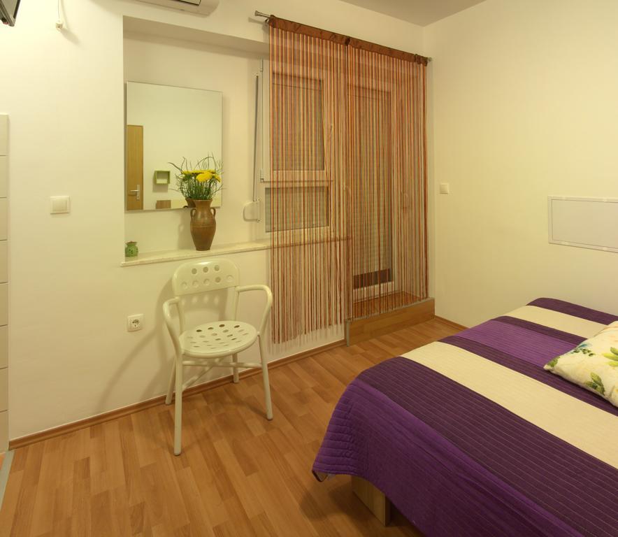 Apartments City Walls Zadar Quarto foto